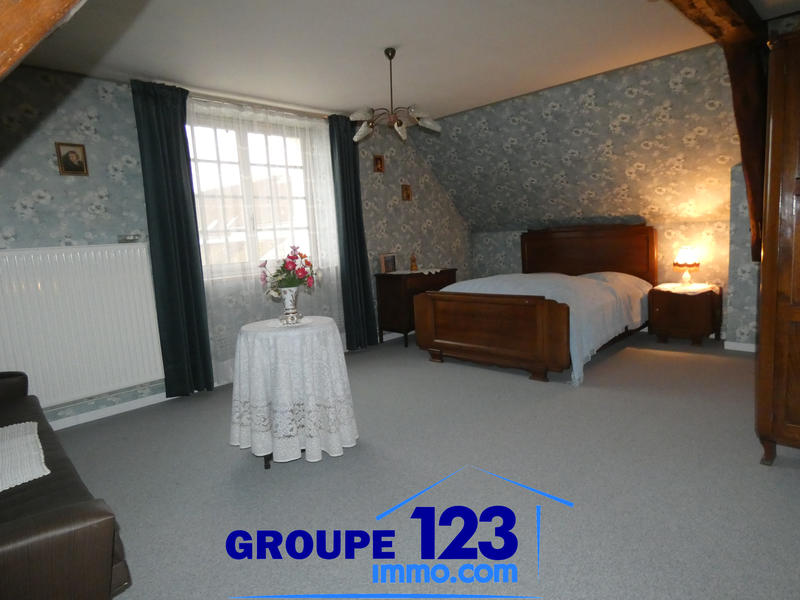 Maison - 180 m² - 5 pièces