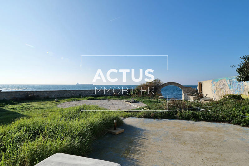 Maison - 700 m² - 7 pièces