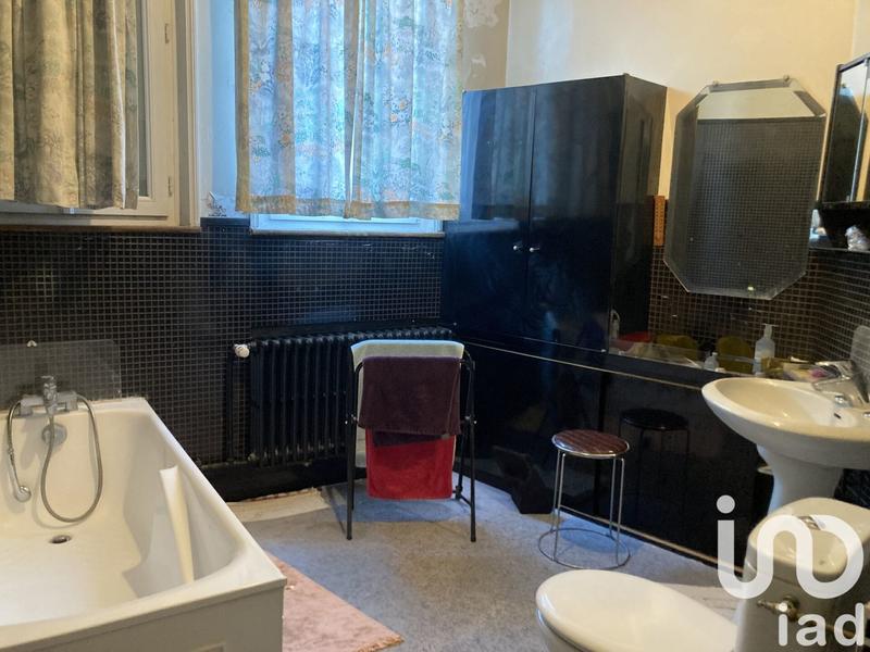 Maison - 340 m² - 11 pièces