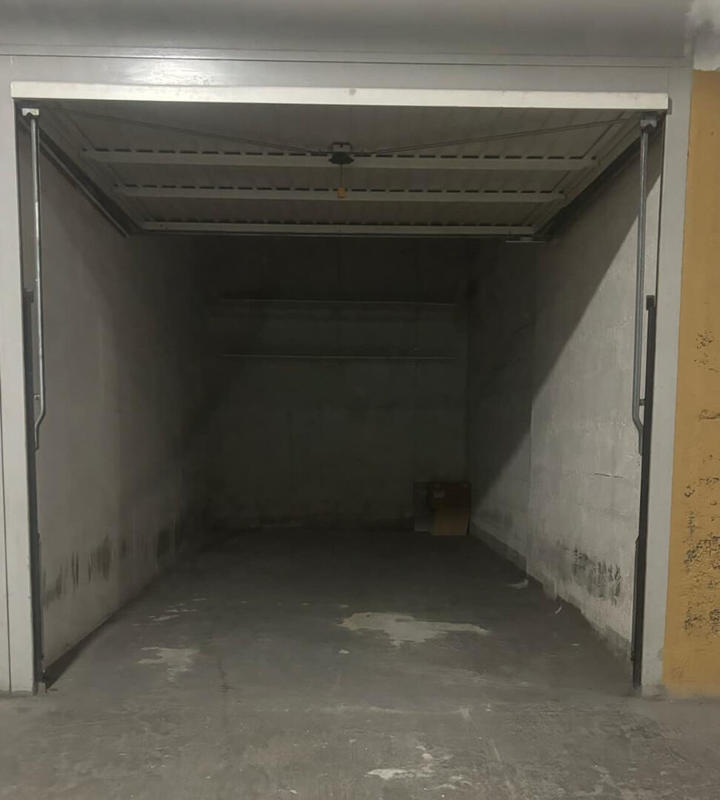 Parking - 14 m²