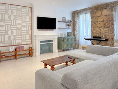 Appartement - 93 m² - 3 pièces