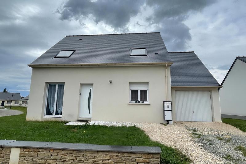 Maison - 101 m² - 5 pièces