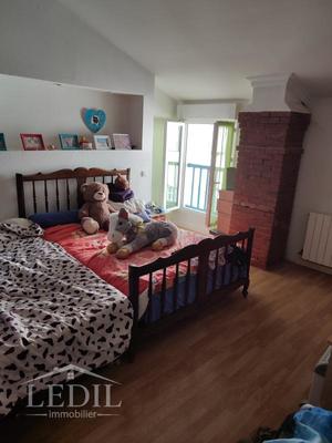 Maison de ville - 85 m² - 3 pièces