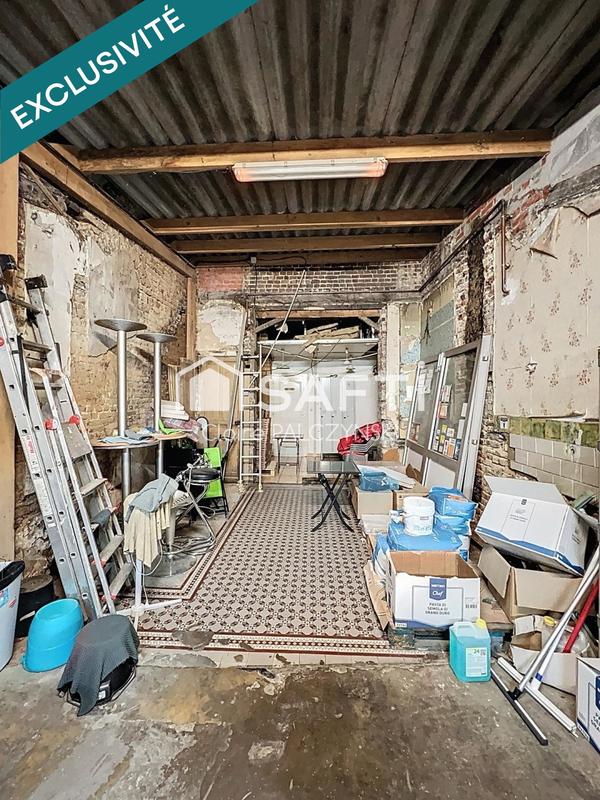 Local commercial - 198 m² - 4 pièces