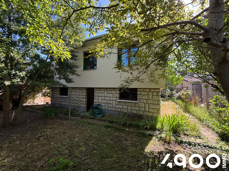 Maison - 96 m² - 4 pièces