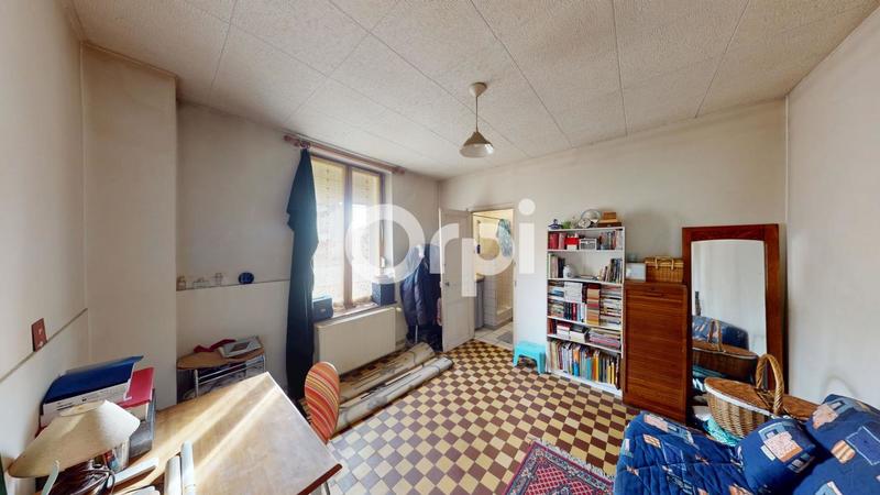 Maison - 243 m² - 6 pièces