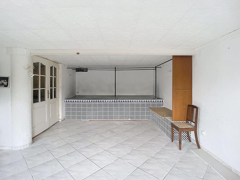 Maison - 293 m² - 11 pièces