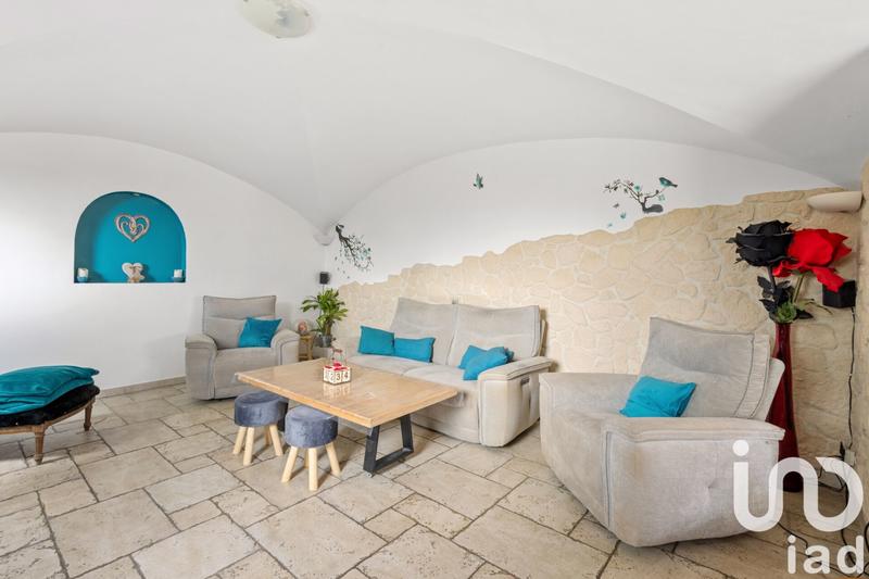 Maison - 250 m² - 7 pièces