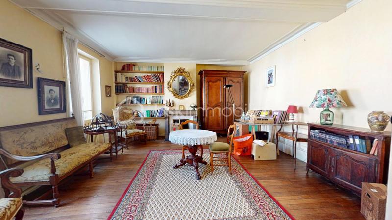 Demeure - 196 m² - 7 pièces