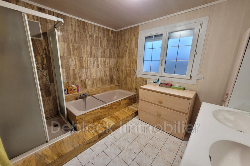 Maison - 98 m² - 4 pièces