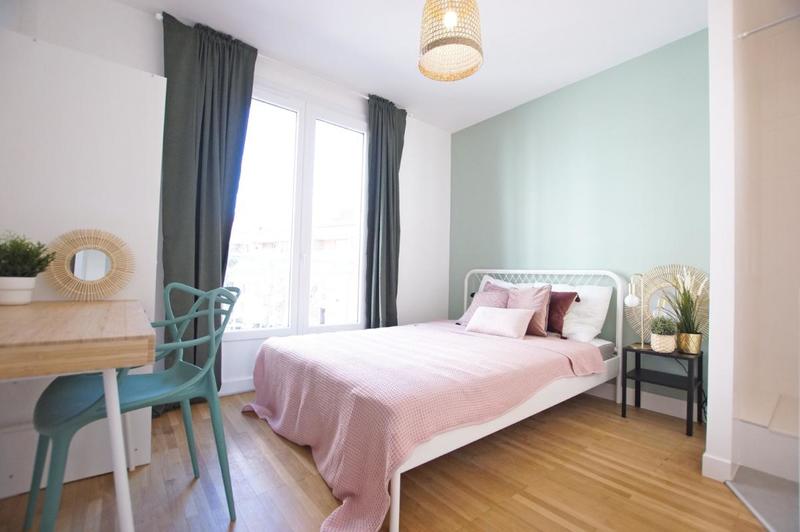 Chambre - 11 m² - 1 pièce