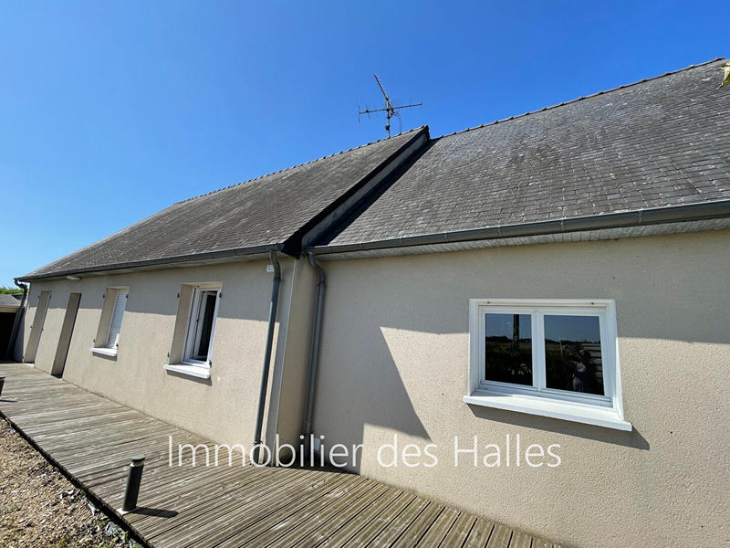 Maison - 161 m² - 9 pièces