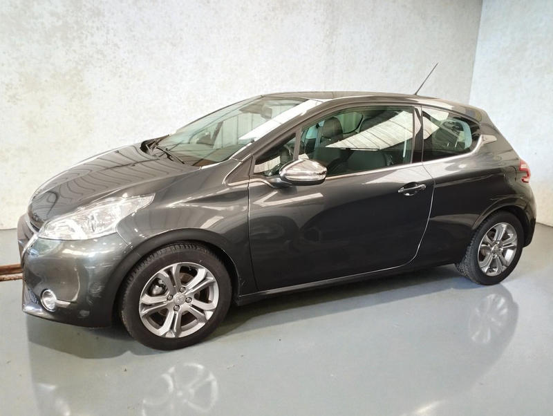 Peugeot 208 1.6 Vti 120 Allure 3p