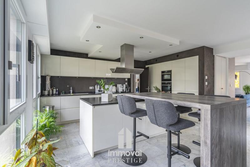 Duplex - 155 m² - 5 pièces