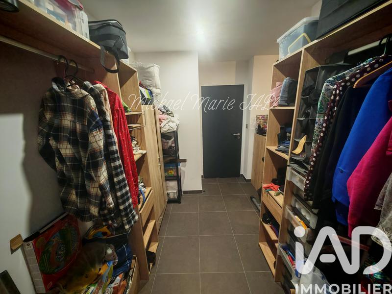 Maison - 93 m² - 4 pièces