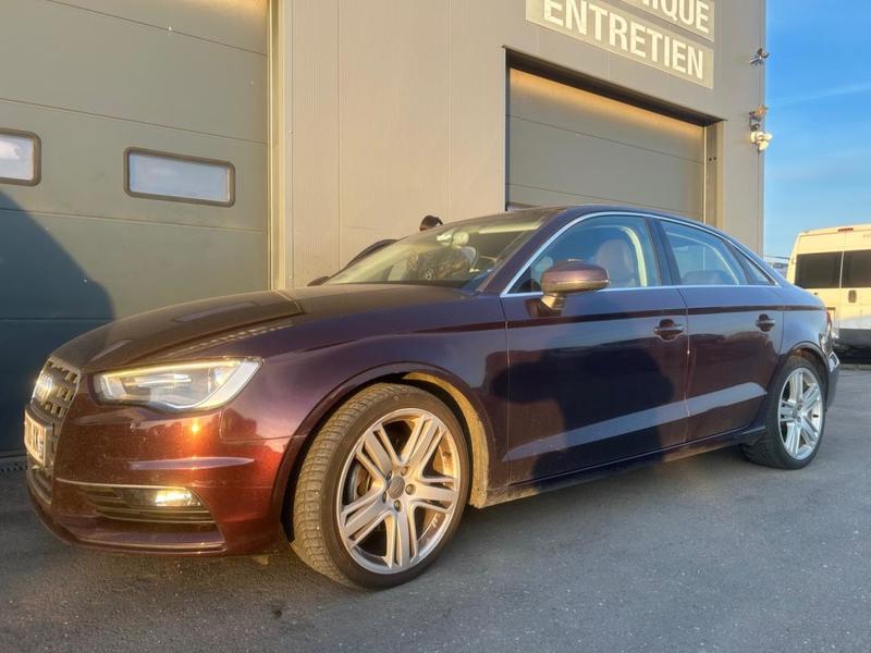 Audi A3 Berline 1.4 Tfsi Cod 140 Ambition Luxe s tronic 7