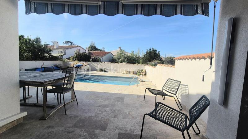 Villa - 89 m² - 6 pièces