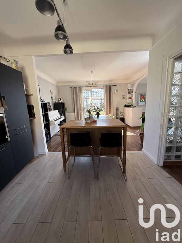 Appartement - 170 m² - 6 pièces