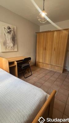 Chambre - 10 m² - 1 pièce