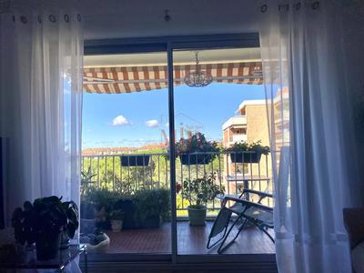 Appartement - 94 m² - 4 pièces