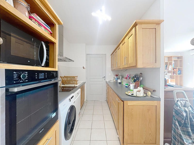 Appartement - 80 m² - 4 pièces