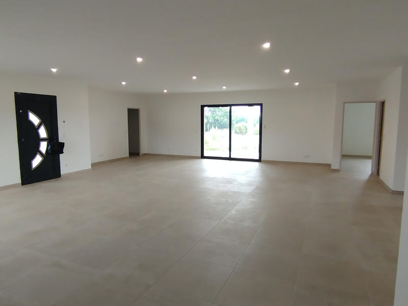 Maison - 145 m² - 4 pièces