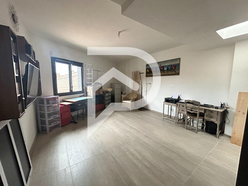 Maison - 171 m² - 6 pièces