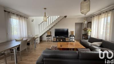 Maison - 92 m² - 5 pièces