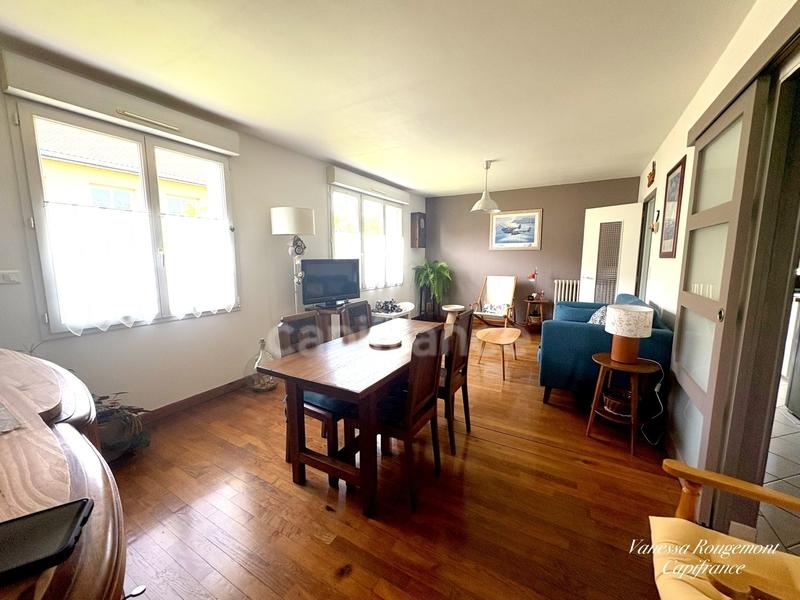 Maison de ville - 123 m² - 7 pièces