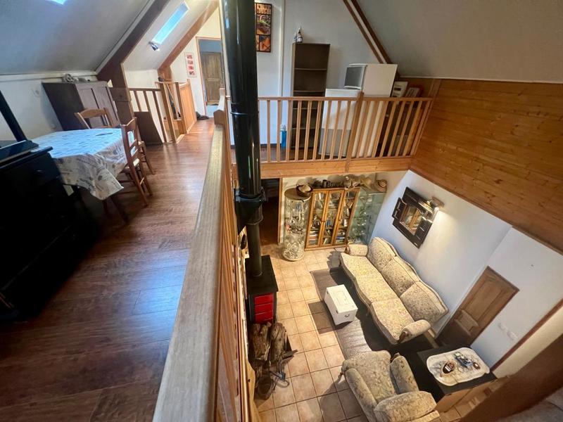 Propriété - 275 m² - 11 pièces