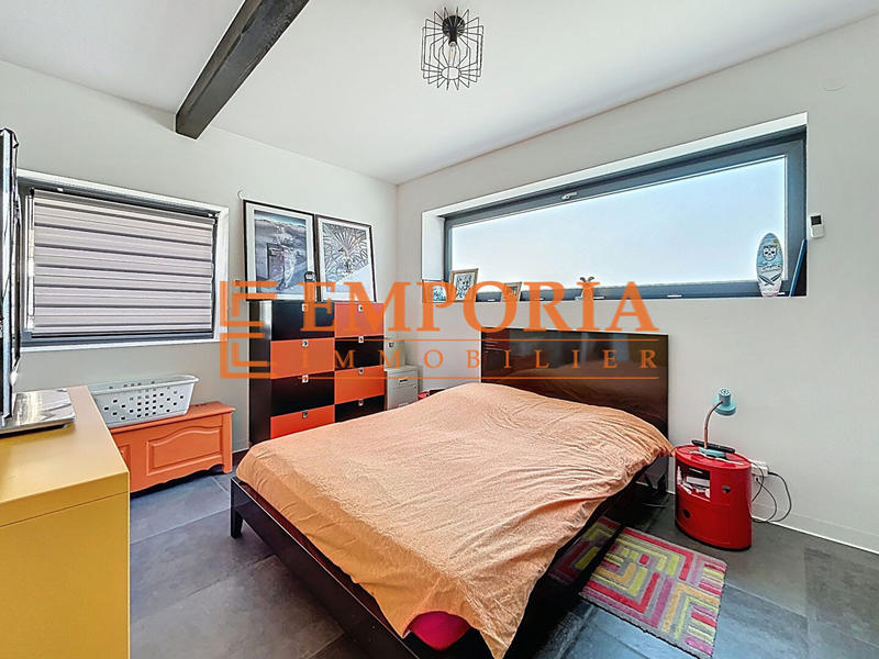 Maison - 94 m² - 5 pièces