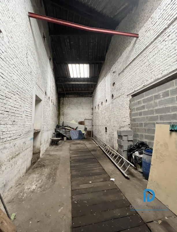 Maison ancienne - 500 m² - 5 pièces