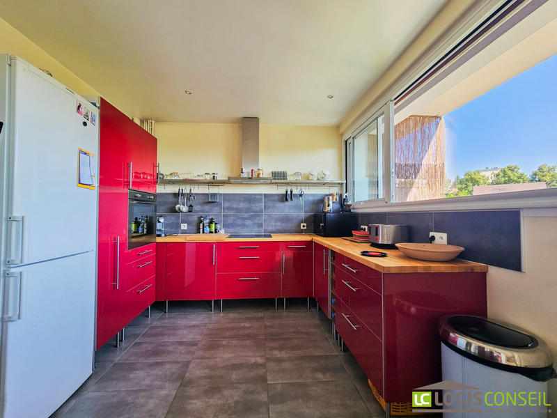 Appartement - 114 m² - 5 pièces