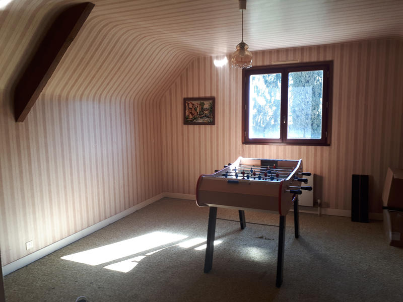 Maison - 247 m² - 7 pièces