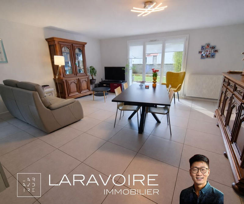 Maison - 102 m² - 4 pièces