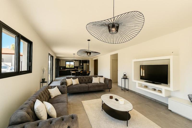 Maison - 122 m² - 4 pièces