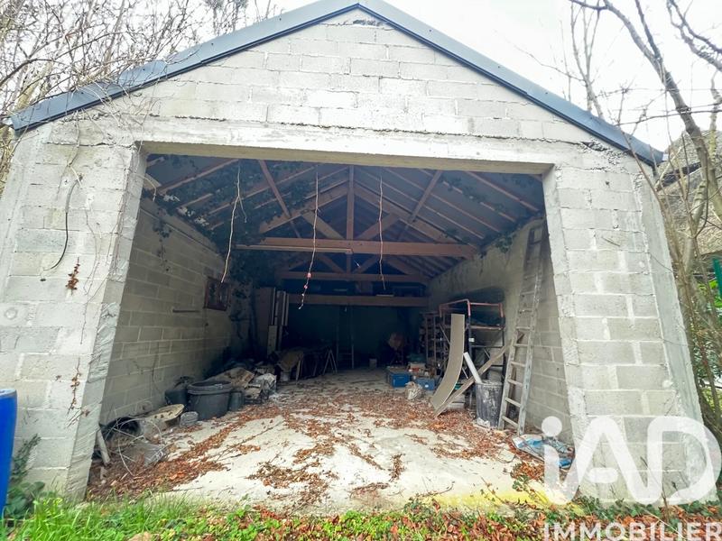 Maison - 227 m² - 9 pièces