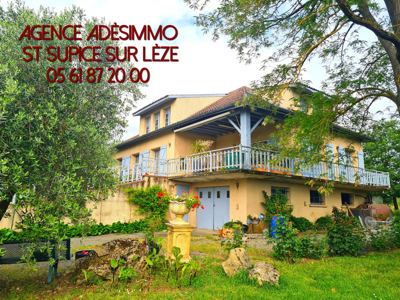 Villa - 180 m² - 7 pièces