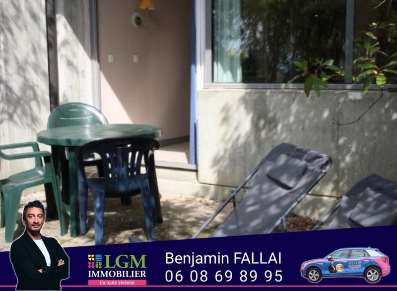 Studio - 25 m² - 1 pièce