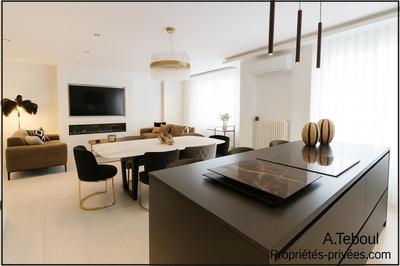 Appartement - 112 m² - 4 pièces