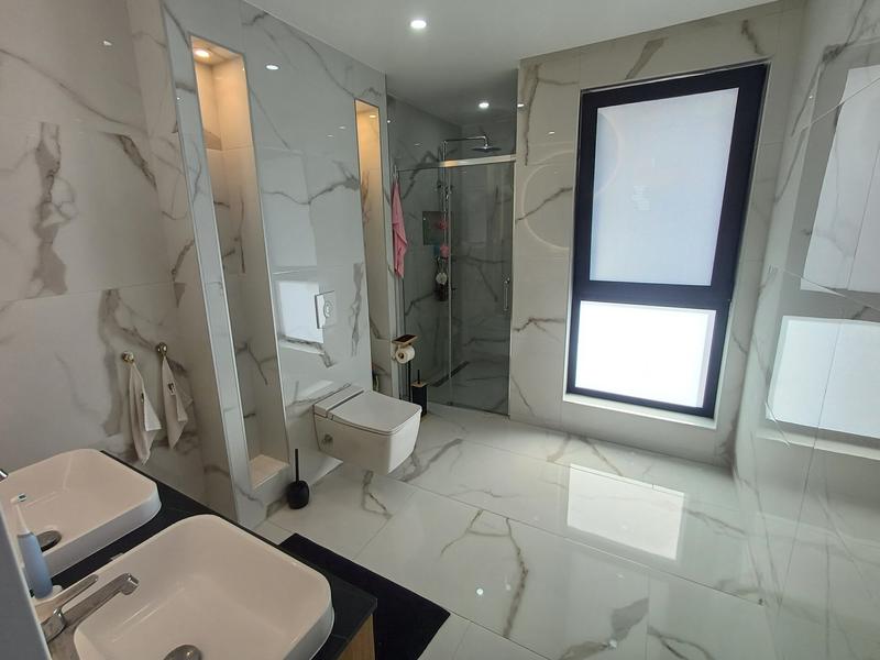 Maison contemporaine - 168 m² - 5 pièces