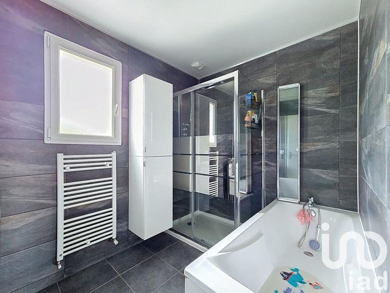 Maison - 118 m² - 6 pièces