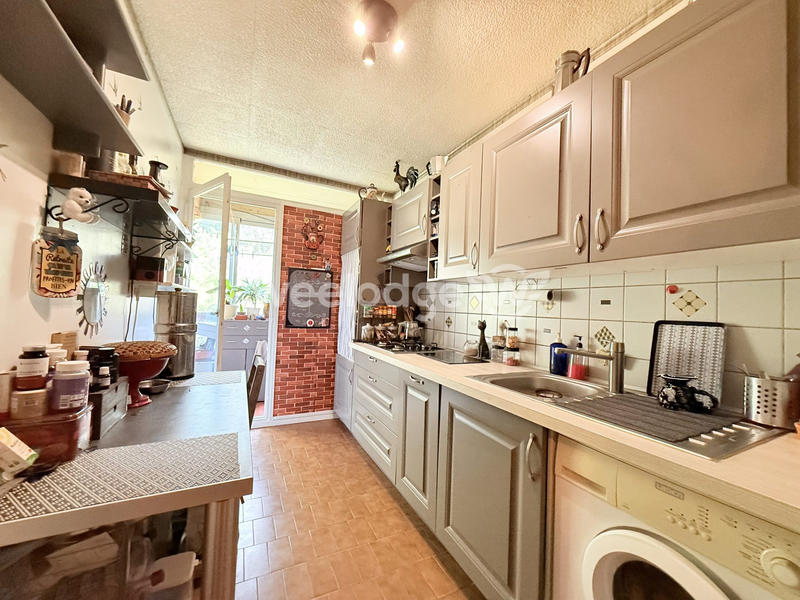 Appartement - 70 m² - 4 pièces