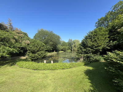 Maison - 163 m² - 8 pièces