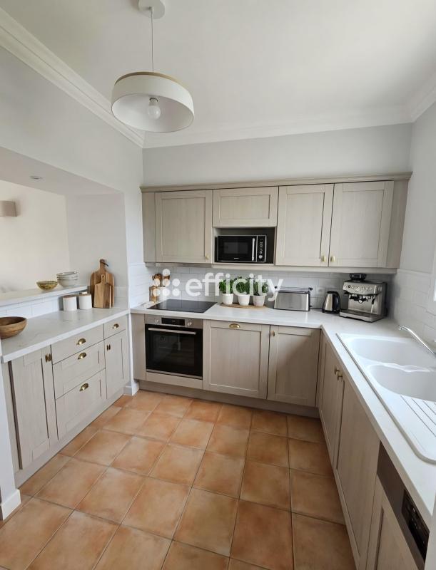 Villa - 82 m² - 5 pièces