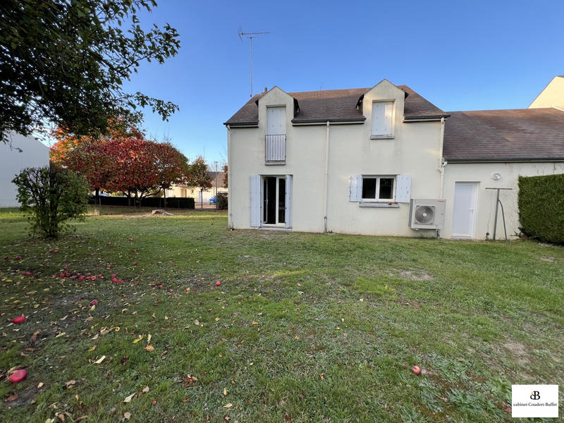 Maison - 93 m² - 4 pièces