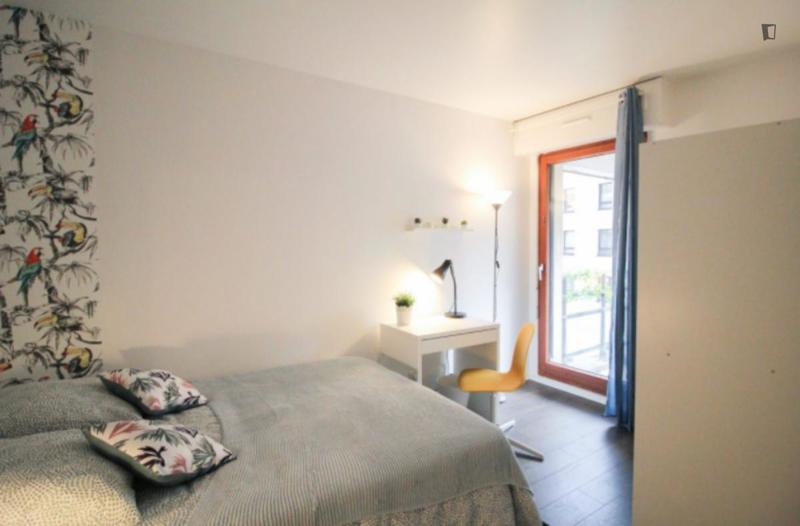 Chambre - 10 m² - 5 pièces