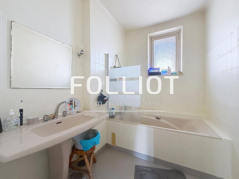 Appartement - 77 m² - 3 pièces