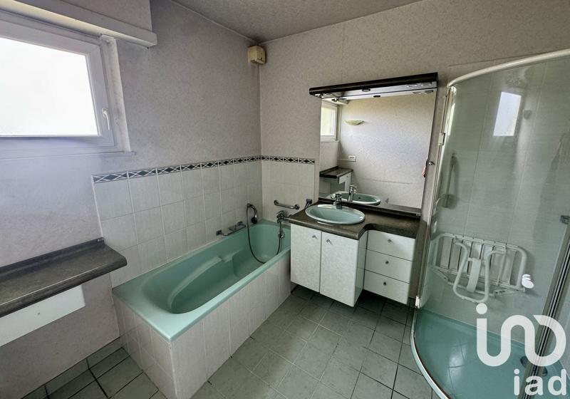 Maison - 145 m² - 6 pièces