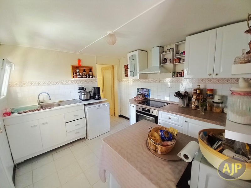 Maison - 173 m² - 5 pièces